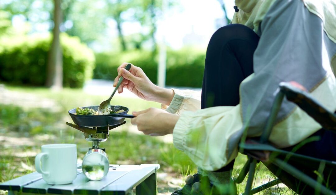 How Outdoor Driffer Makes Fire Starting & Cooking in the Wild Effortless